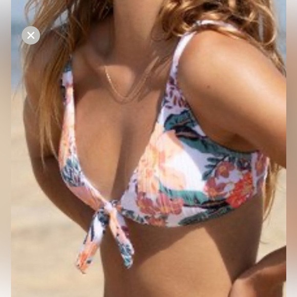 New Roxy bikini top - Picture 5 of 5